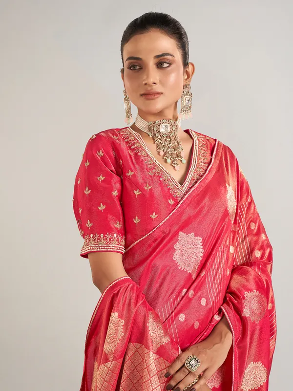 Red shimmer dola silk saree for wedding