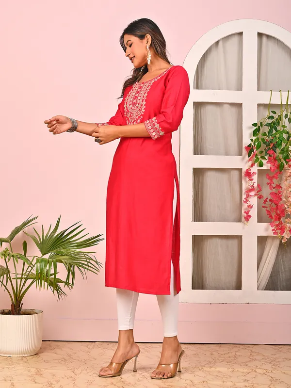 Red silk casual kurti with zari