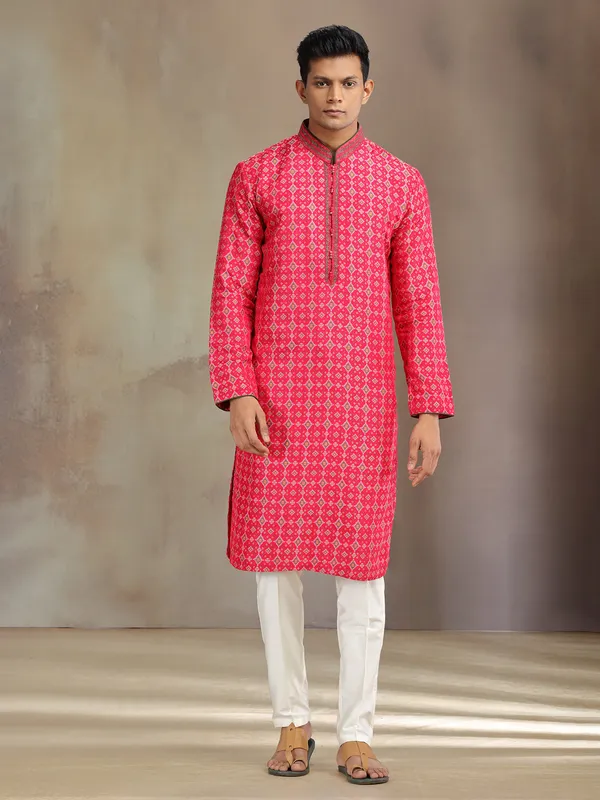 Red patola silk kurta pajama with print for festive wear