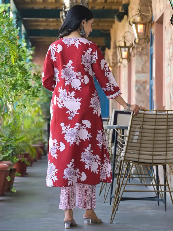 Red silk kurti set for women