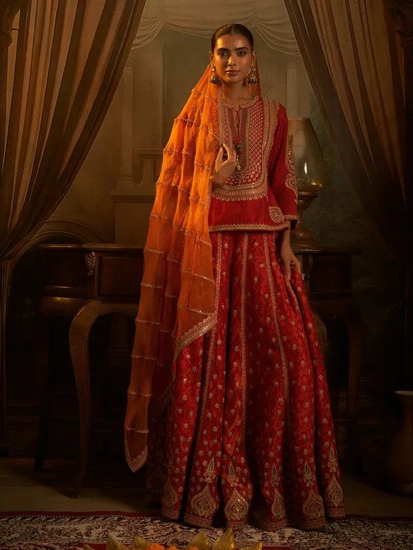 Red silk palazzo suit for wedding celebration
