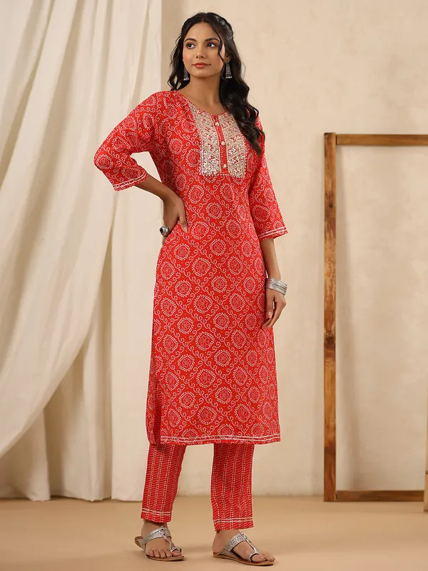 Red silk printed kurti set