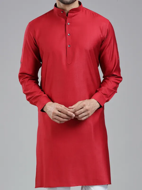Red simple kurta for festival