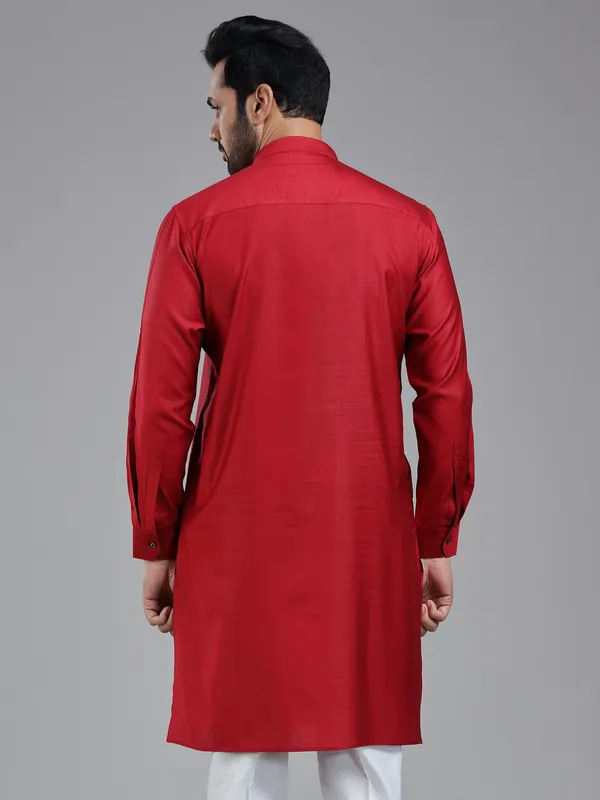 Red simple kurta for festival