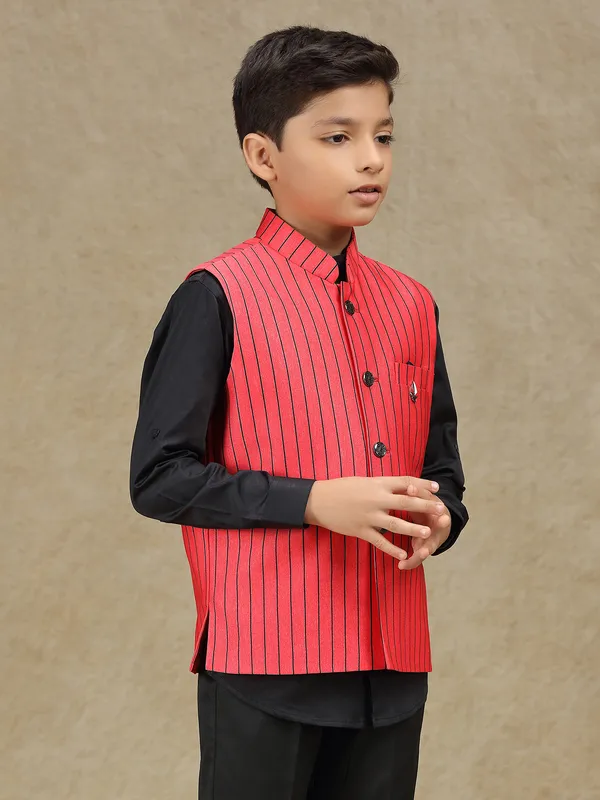 Red stripe waistcoat in terry rayon