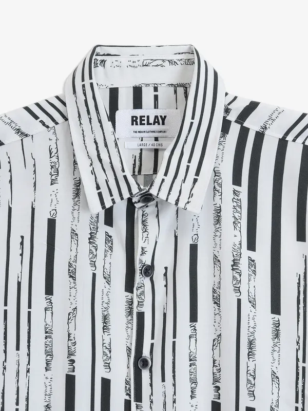 RELAY Olive cotton printed shirt