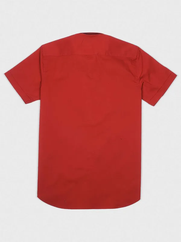 Relay presented red colored solid shirt