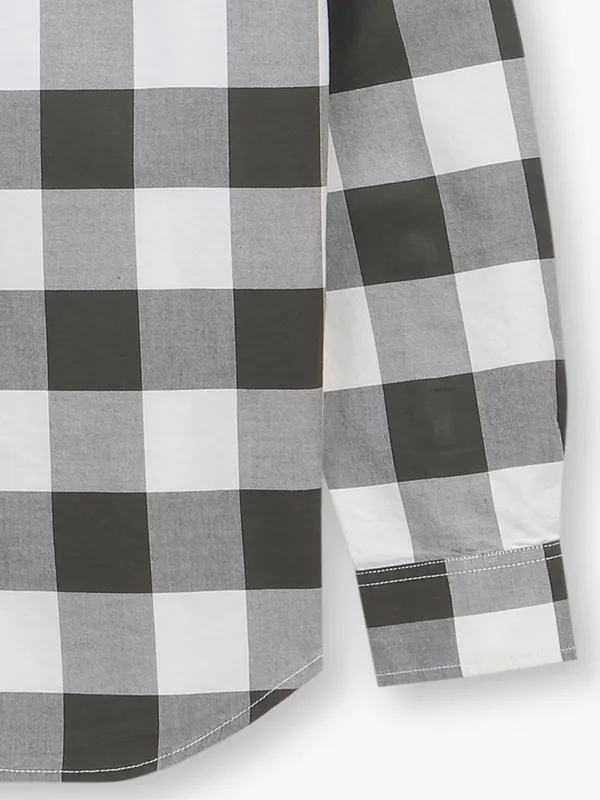 RIVER BLUE black and white checks shirt