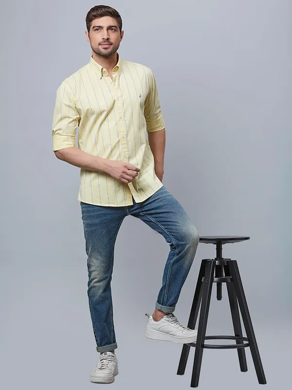 River Blue light yellow stripe shirt