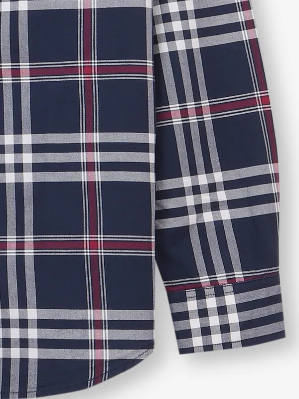 RIVER BLUE navy checks cotton slim fit shirt