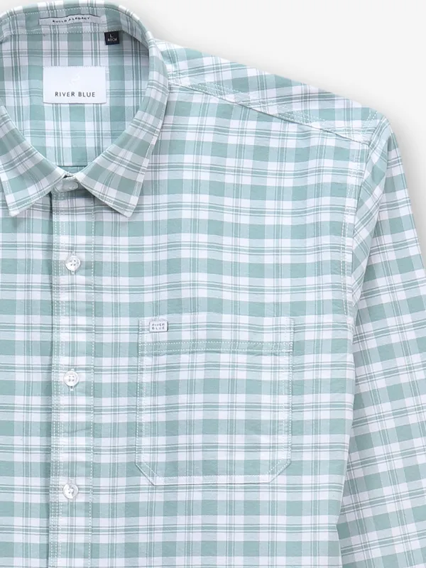 RIVER BLUE pista green checks casual slim fit shirt