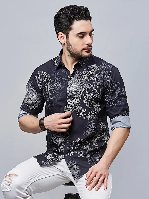 RIVER BLUE printed black cotton casual wear shirt