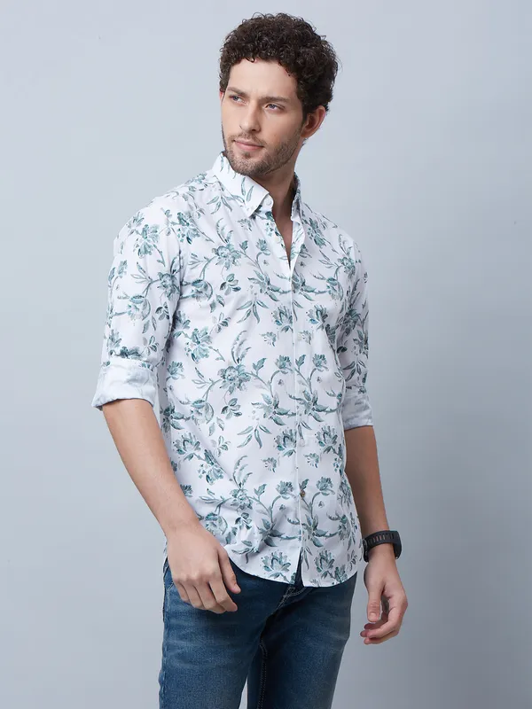 River Blue printed white and sea green shirt