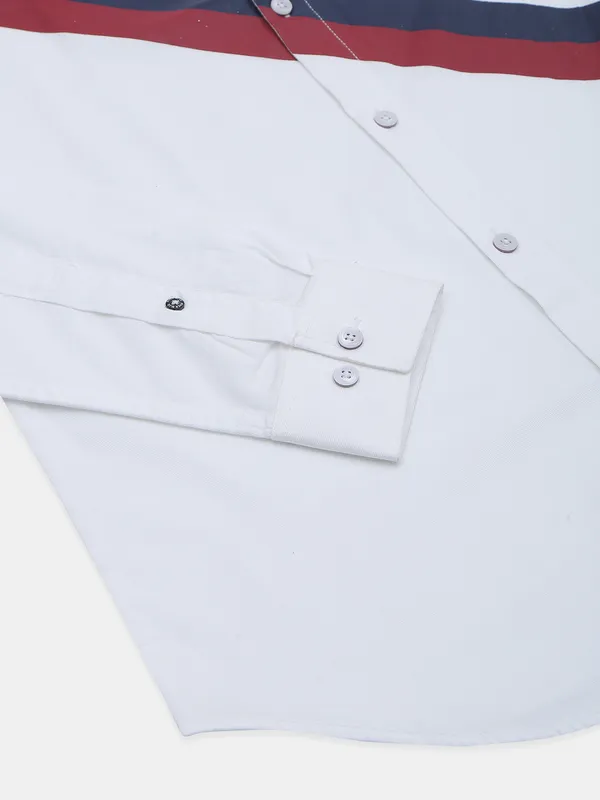 River Blue printed white cotton casual shirt