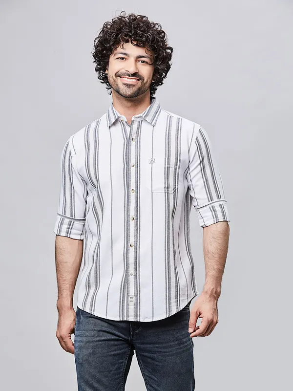 RIVER BLUE stripe style white cotton shirt