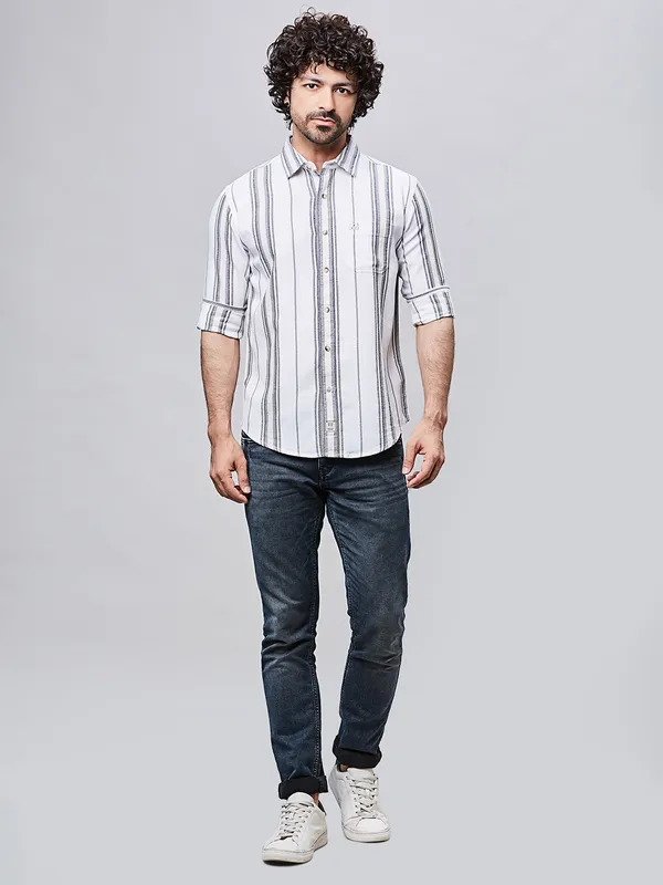 RIVER BLUE stripe style white cotton shirt