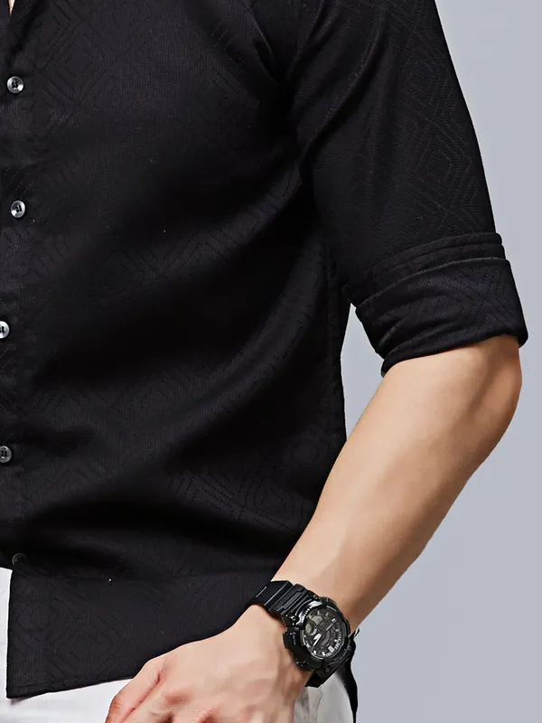 RIVER BLUE textured black cotton casual wear shirt