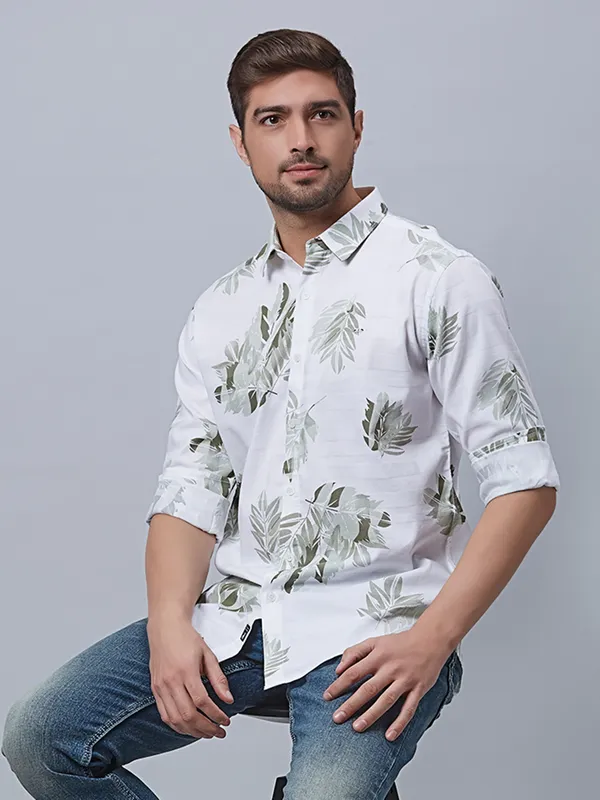 River Blue white casual shirt in printed