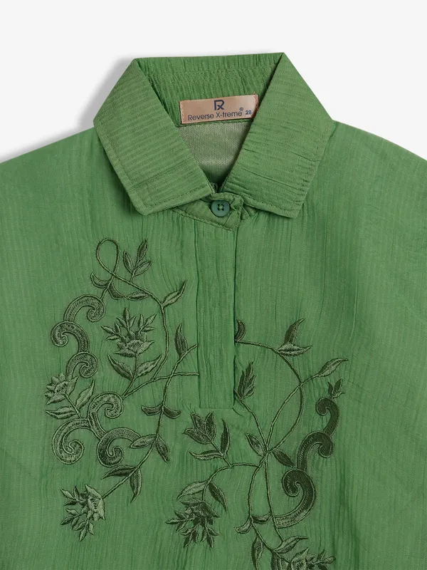 Roxy cotton green embroidery top