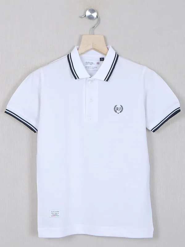 Ruff brand white hue t-shirt for boys in solid style