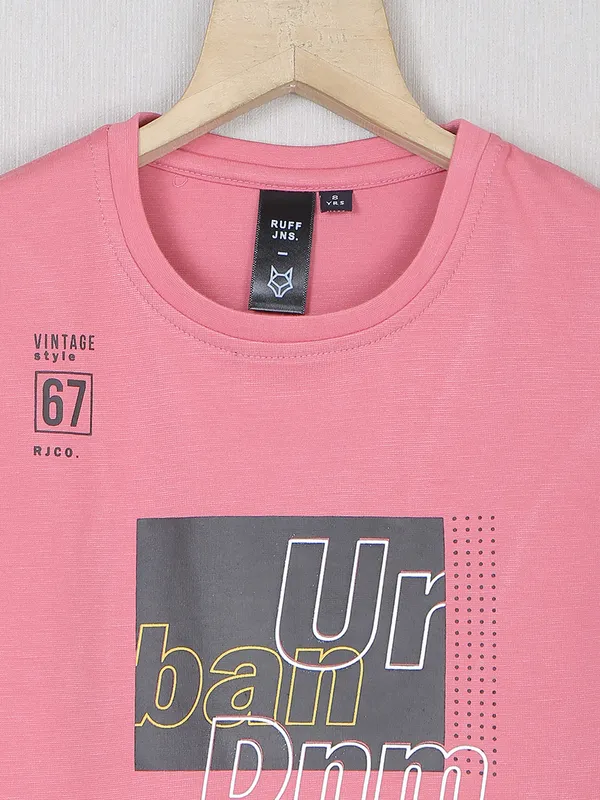 Ruff coral pink cotton printed boys t shirt
