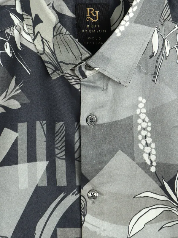 Ruff cotton printed grey shirt