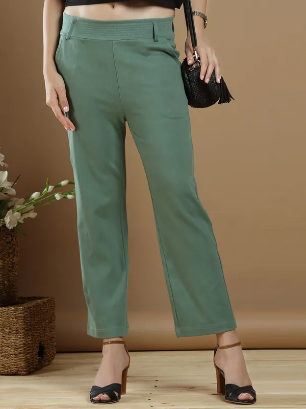 Sage green plain pant in cotton for casual look