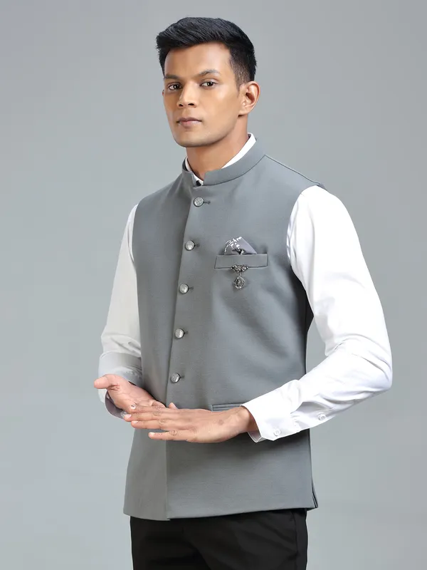 Sharp sophisticated stylish grey waistcoat for men