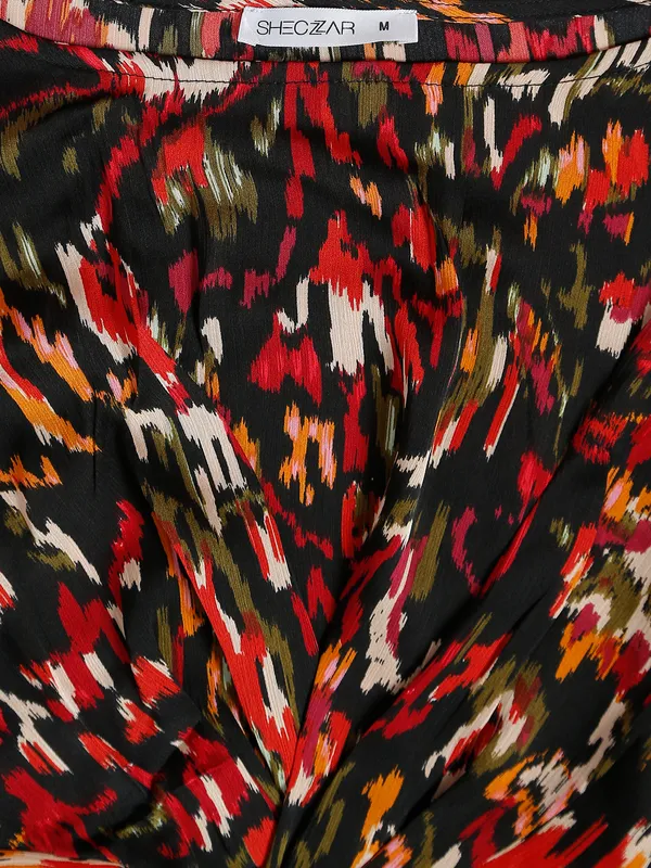 Black georgette printed crop top