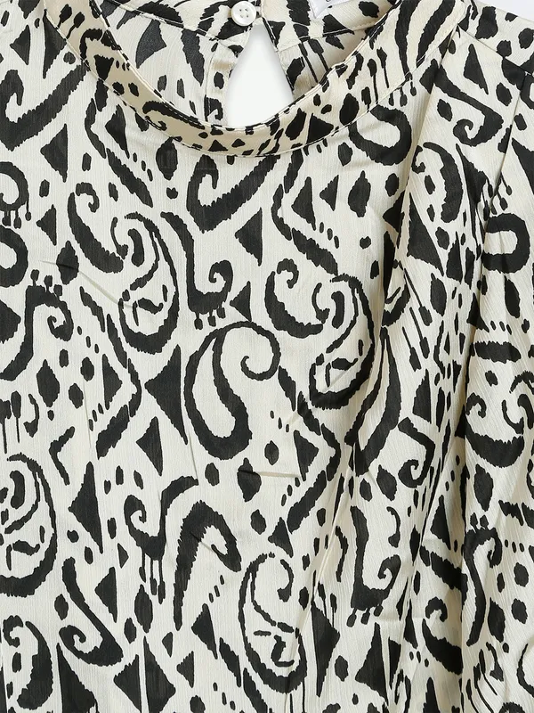 Cream polyester printed top