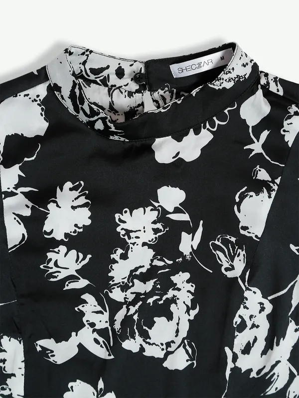 Polyester black printed top for casual