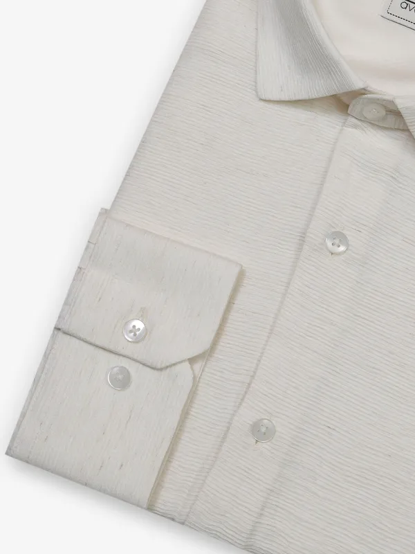 Shinning cream textured cotton party shirt