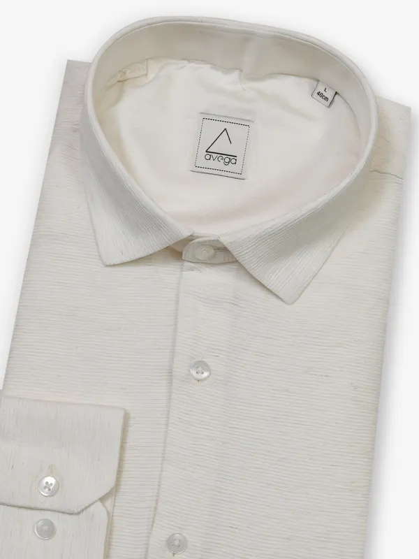 Shinning cream textured cotton party shirt