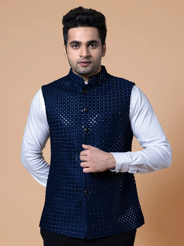 Silk navy men wedding look waistcoat