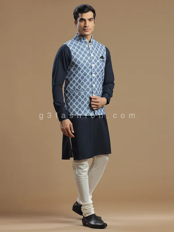 Silk navy waistcoat set for wedding look