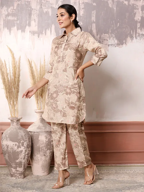 Silk printed co ord set in beige