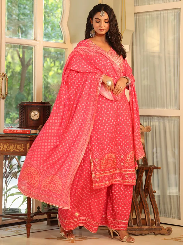 Silk printed palazzo set in pink