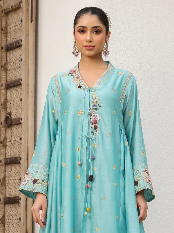 Sky blue embroidery kurti set in chanderi silk