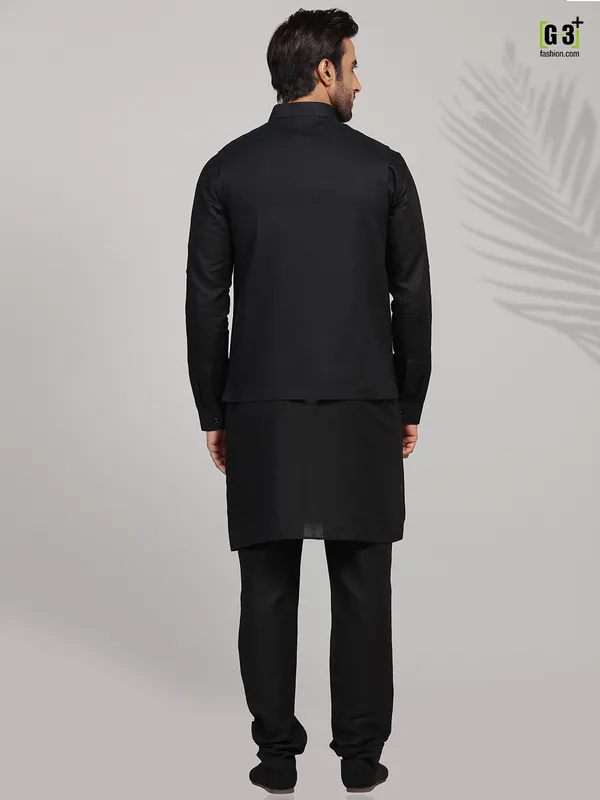 Solid black linen waistcoat set