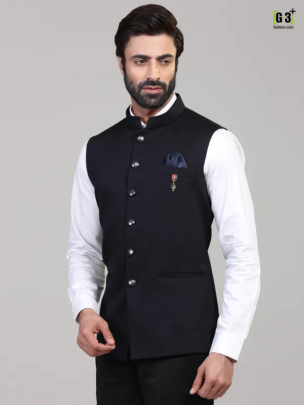 Navy Blue Solid  knitted waistcoat for men