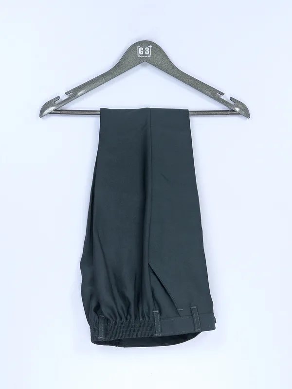 Solid terry rayon bottle green coat suit