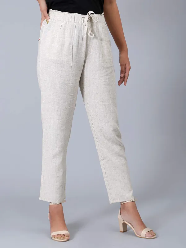 Solid white womens pyjama in linen