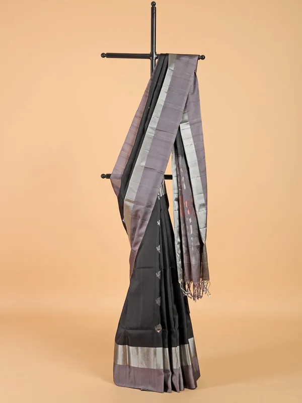 Sparkling black saree in silk
