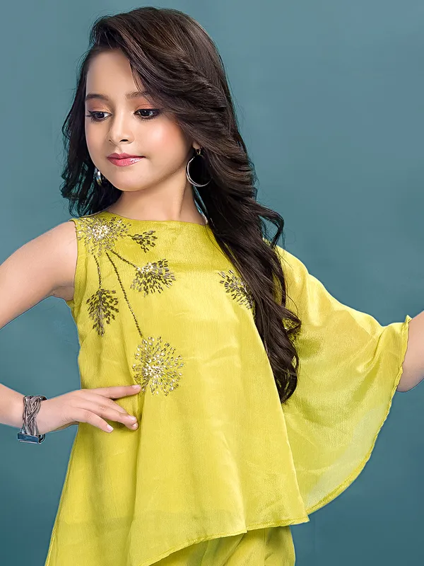 Sparkling elegance floral printed chiffon palazzo suit