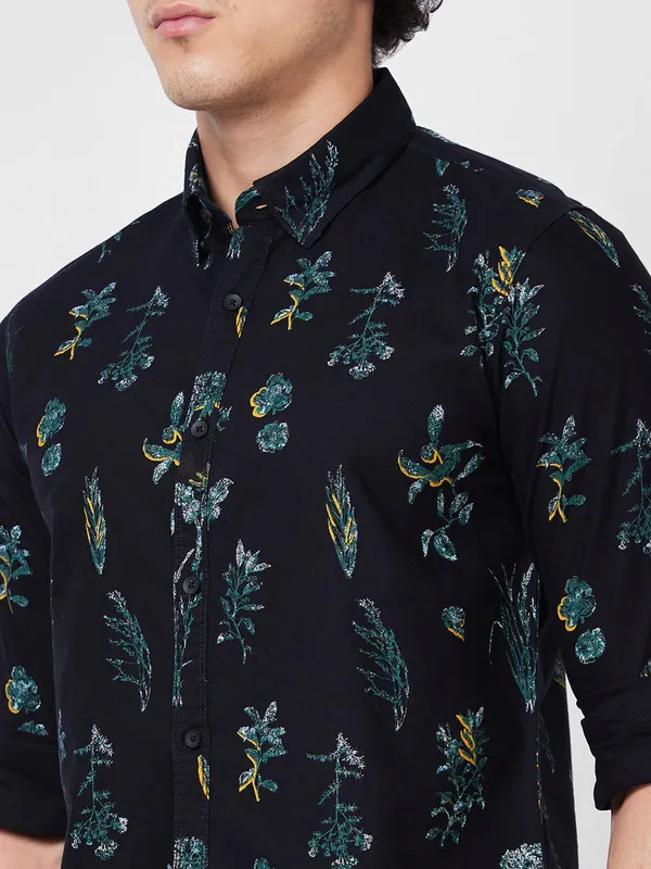 SPYKAR black printed cotton shirt