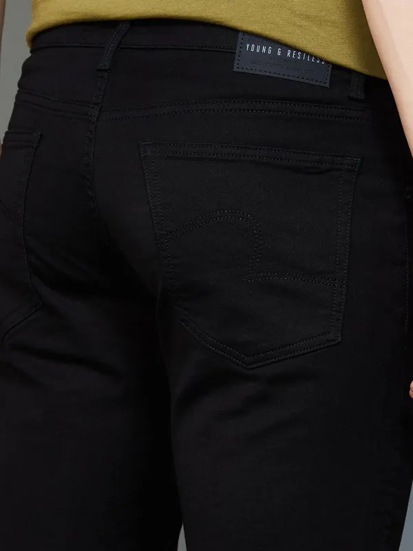 Spykar black solid jeans in skinny fit