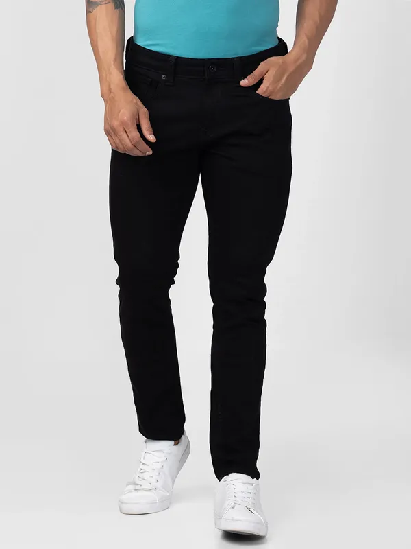 Spykar black solid skinny fit jeans