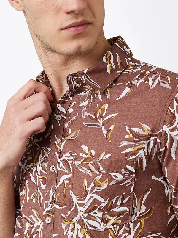 SPYKAR light brown printed casual shirt for men