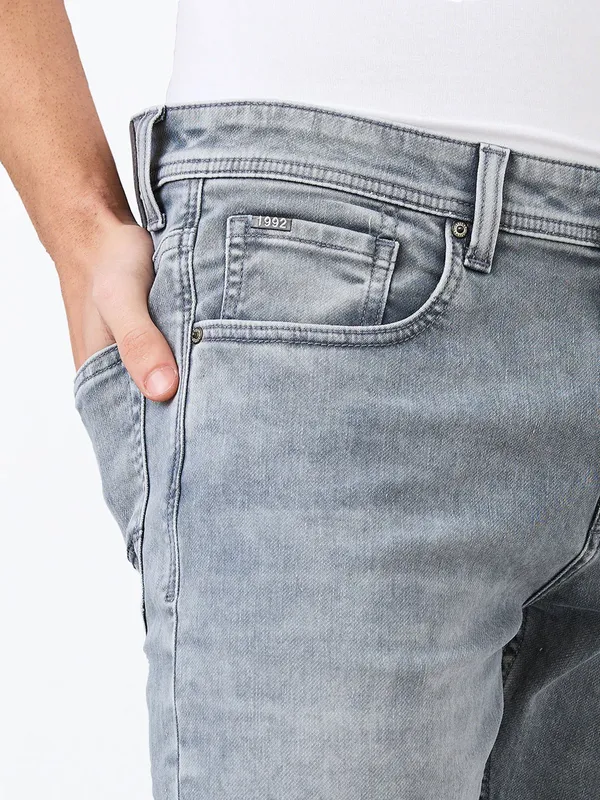 SPYKAR light grey washed regular fit denim jeans