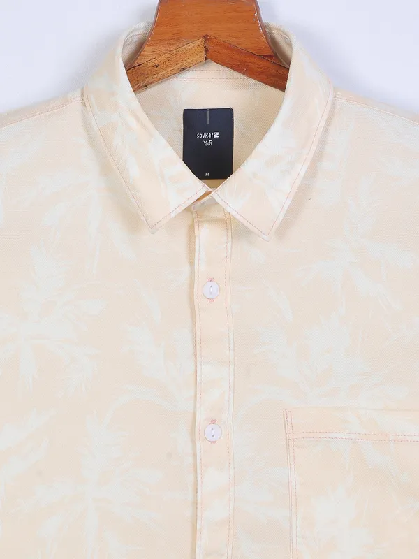 Spykar peach printed cotton shirt